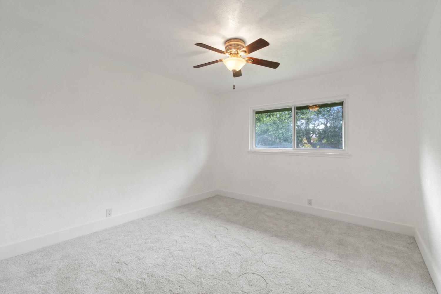Detail Gallery Image 17 of 33 For 5231 N Del Mar Ave, Fresno,  CA 93704 - 3 Beds | 2 Baths