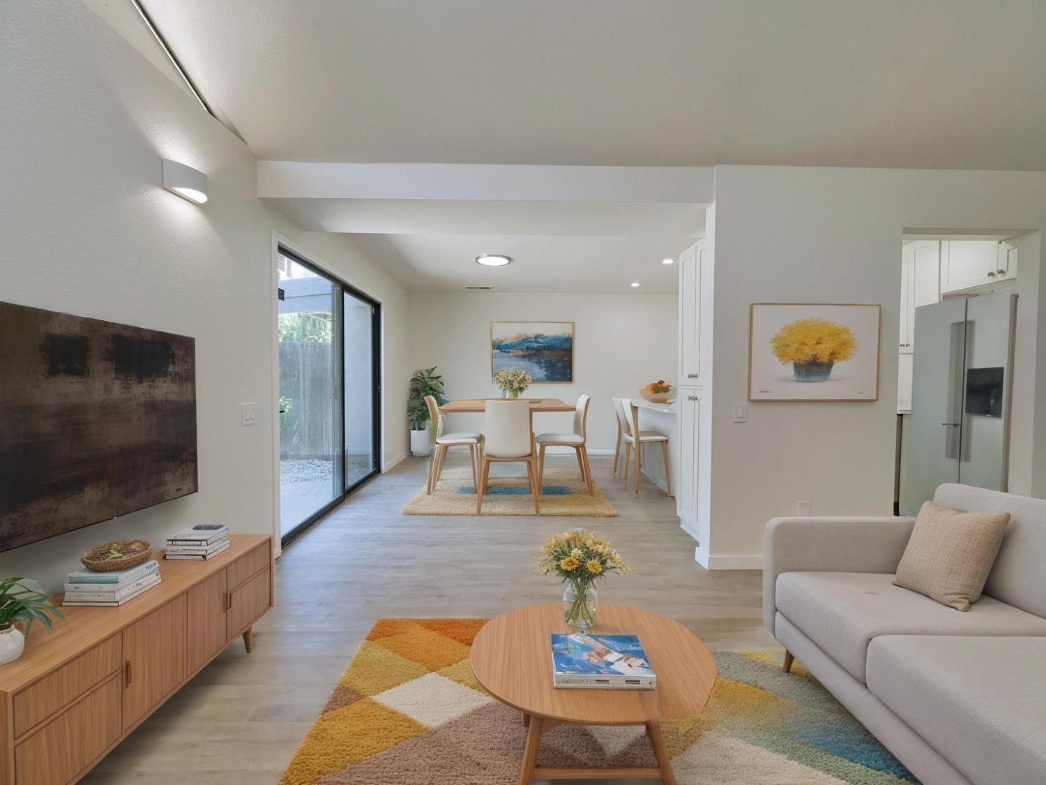 Detail Gallery Image 16 of 52 For 14 Blue Heron Ct, Sacramento,  CA 95833 - 2 Beds | 2 Baths