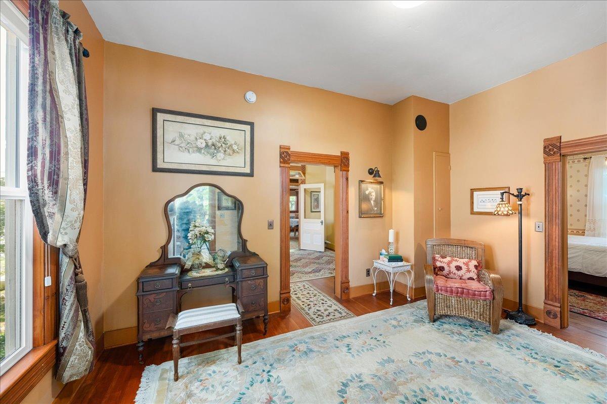 Detail Gallery Image 17 of 70 For 30 W Grass Valley St, Colfax,  CA 95713 - 4 Beds | 2 Baths
