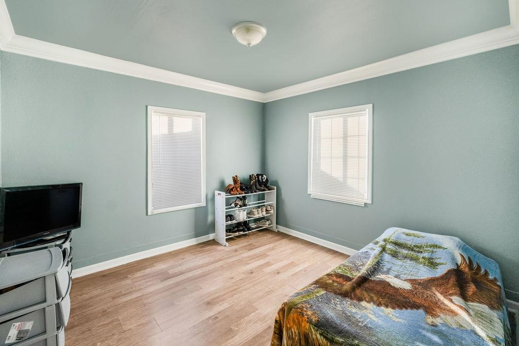 Detail Gallery Image 14 of 19 For 1811 70th Ave, Oakland,  CA 94621 - 2 Beds | 1 Baths
