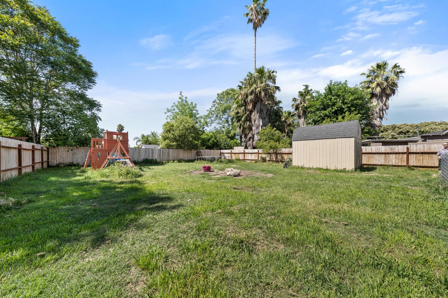 Detail Gallery Image 2 of 42 For 1013 Jay St, Olivehurst,  CA 95961 - 3 Beds | 2 Baths