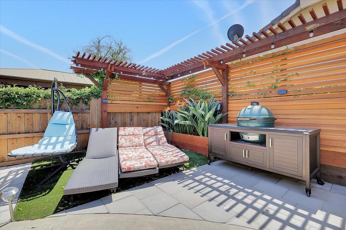 Detail Gallery Image 68 of 93 For 516 Radisson Dr, Yuba City,  CA 95991 - 5 Beds | 3 Baths