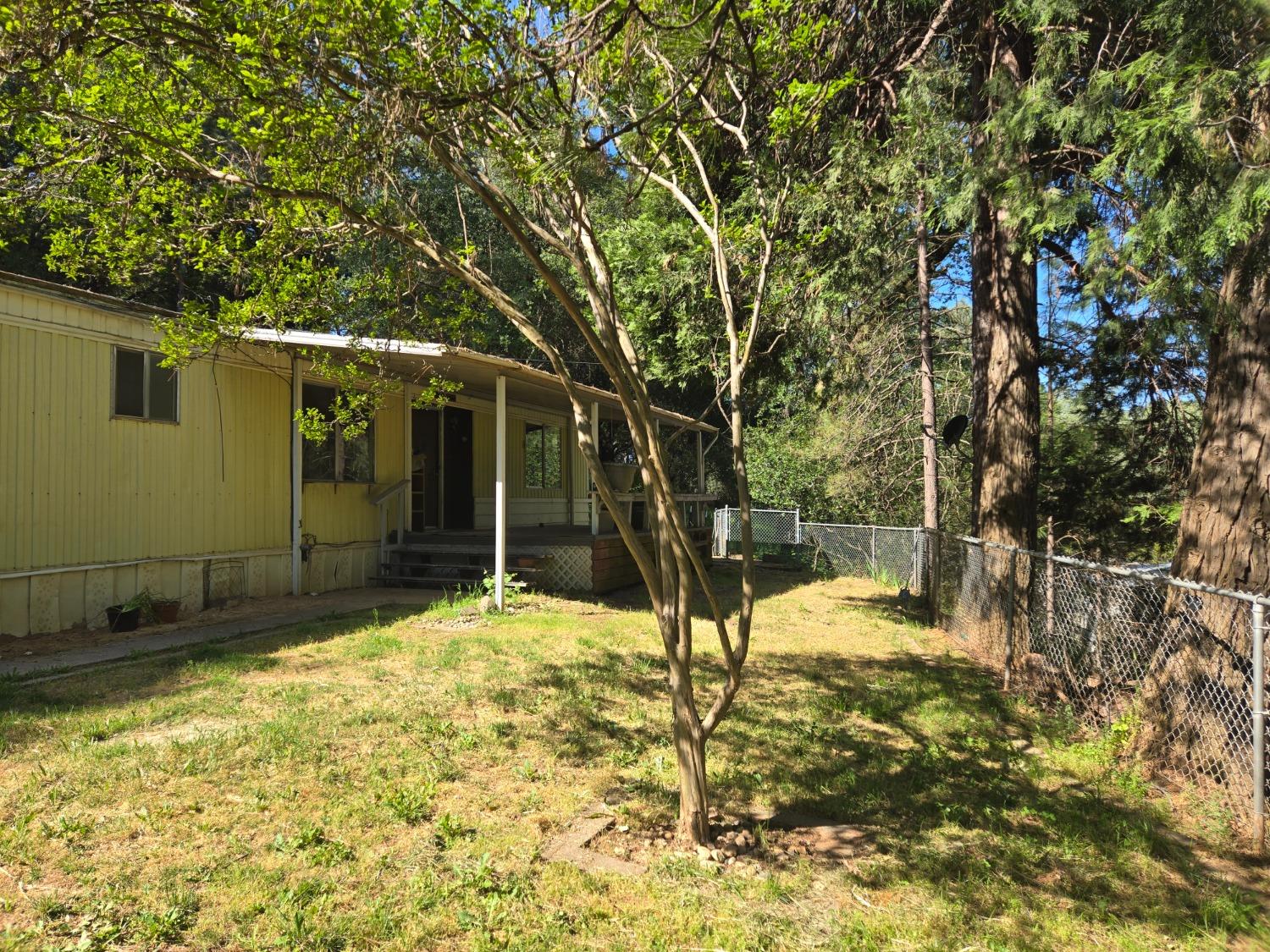 Tom Ray Drive, Grass Valley, California image 19