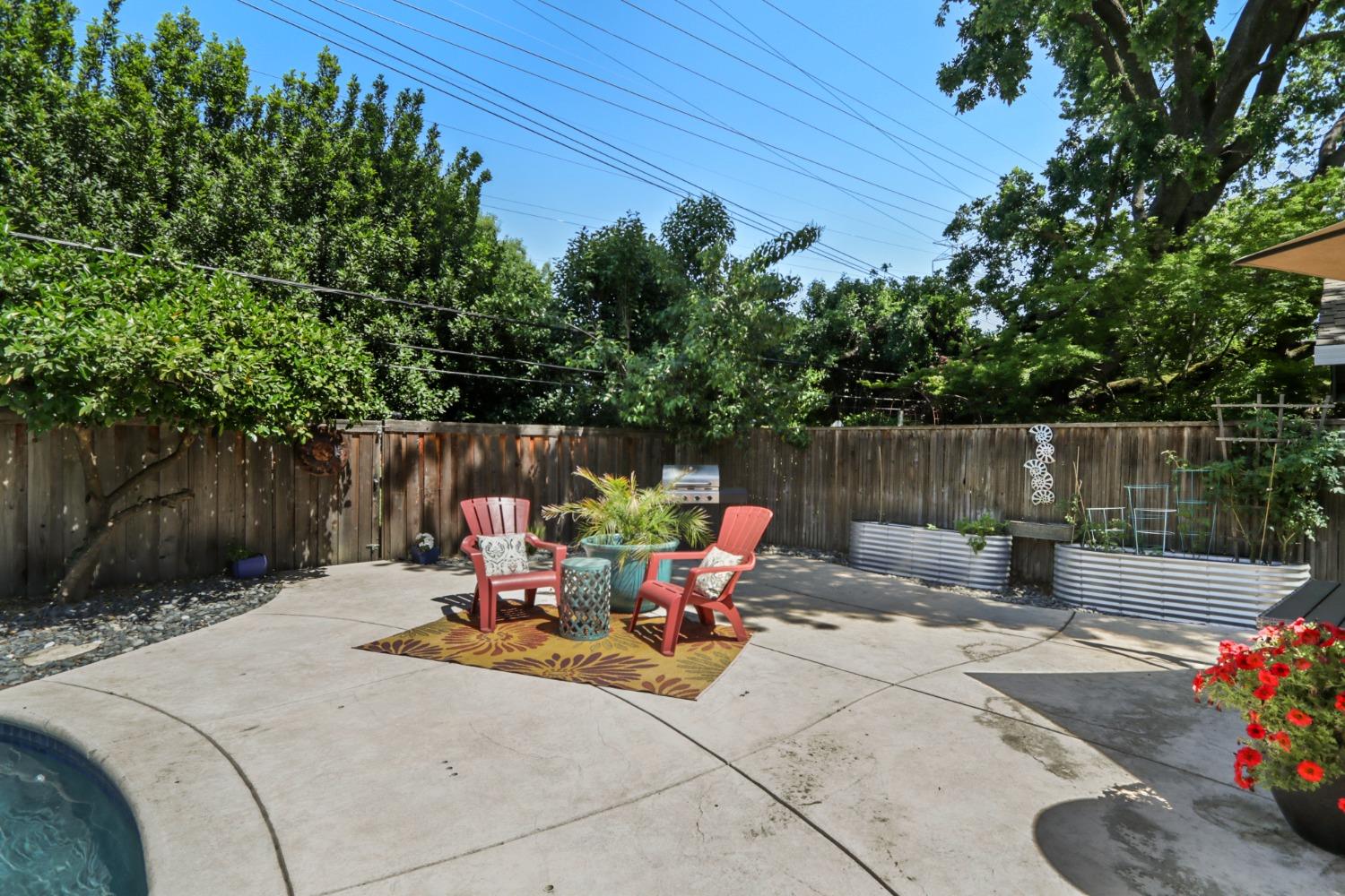 Detail Gallery Image 57 of 68 For 120 Clunie Dr, Sacramento,  CA 95864 - 4 Beds | 3/1 Baths