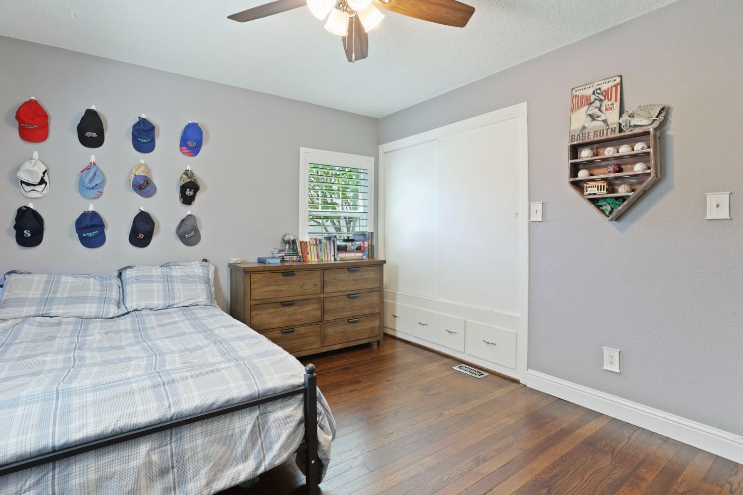 Detail Gallery Image 29 of 41 For 1120 W Oak St, Lodi,  CA 95240 - 3 Beds | 2 Baths