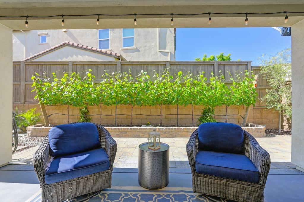 Pesaro Drive, El Dorado Hills, California image 14