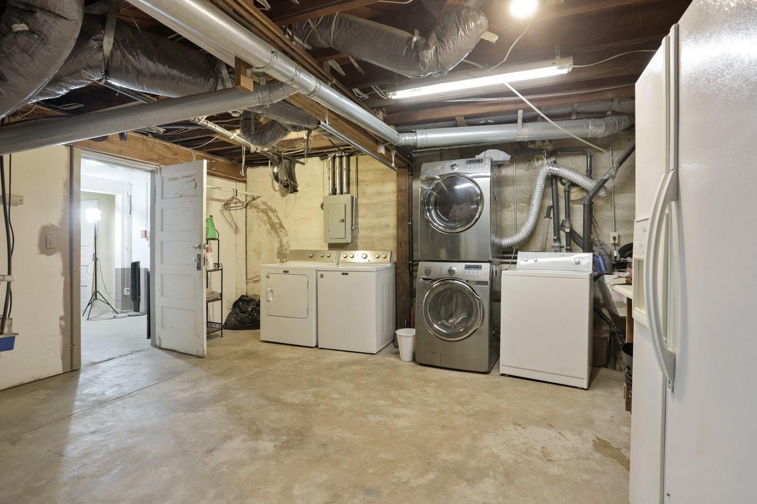 Detail Gallery Image 37 of 52 For 625 E Pine St, Lodi,  CA 95240 - 4 Beds | 2 Baths
