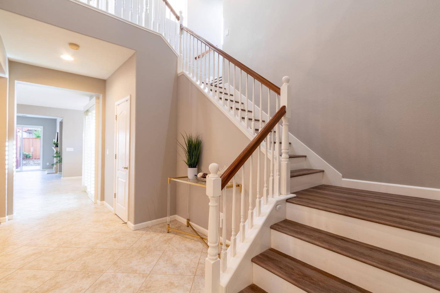 Detail Gallery Image 28 of 86 For 306 W Conejo Ave, Mountain House,  CA 95391 - 5 Beds | 4 Baths