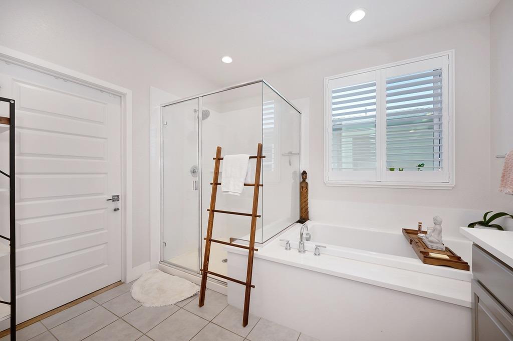 Detail Gallery Image 26 of 34 For 5033 Chico Dr, Roseville,  CA 95747 - 5 Beds | 4/1 Baths