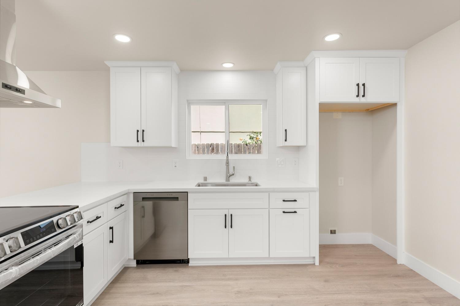 Detail Gallery Image 28 of 60 For 7012 Robin Rd, Fair Oaks,  CA 95628 - 4 Beds | 2 Baths