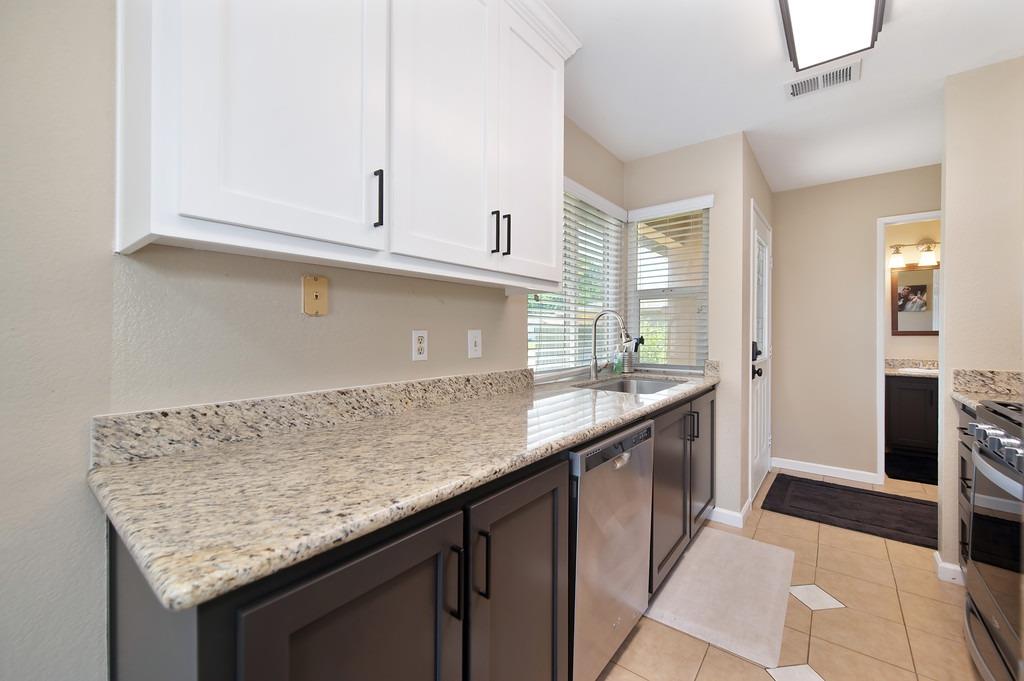 Detail Gallery Image 14 of 35 For 105 Brock Dr, Wheatland,  CA 95692 - 2 Beds | 2 Baths