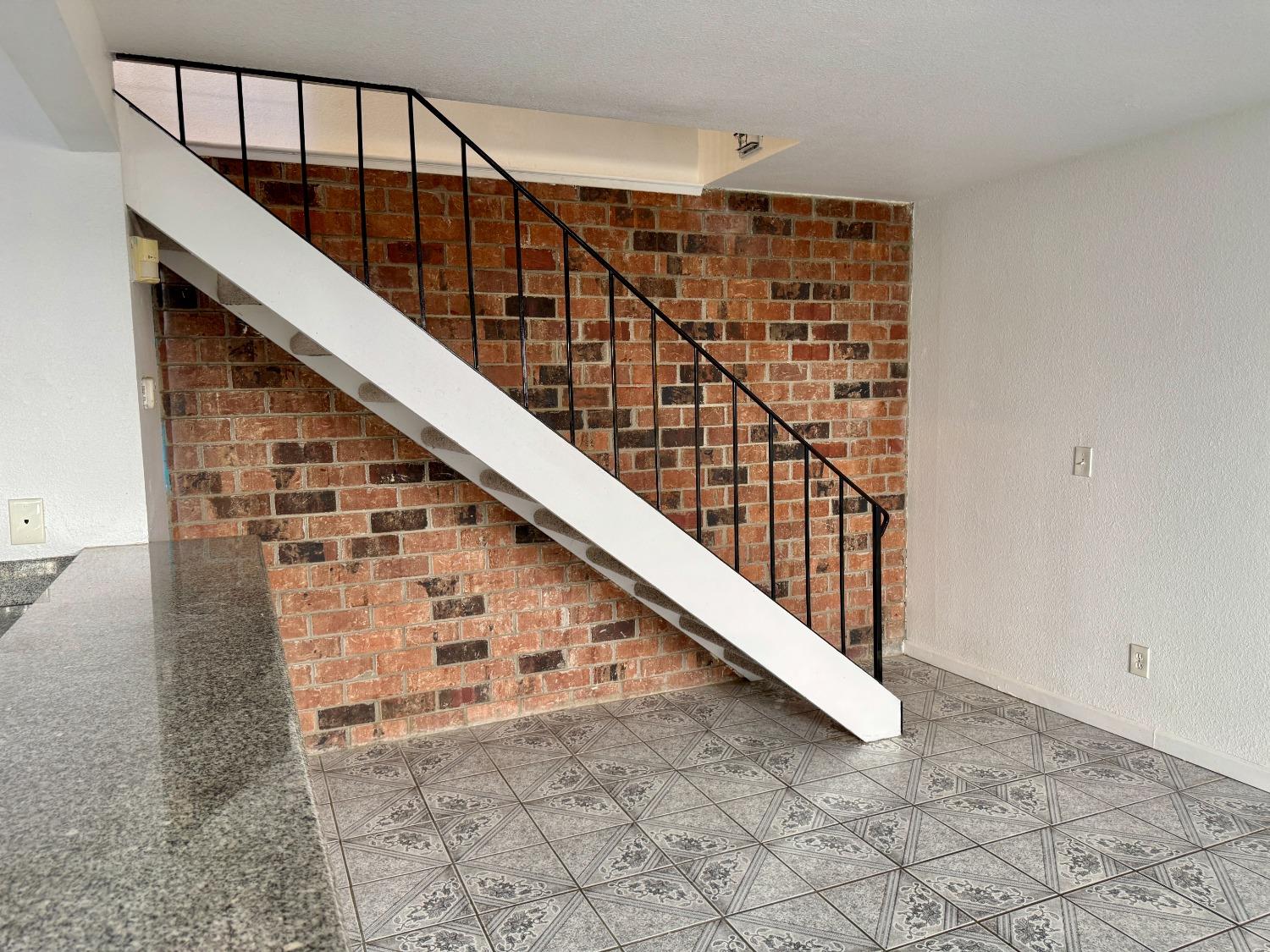 Detail Gallery Image 11 of 53 For 4742 Greenholme Dr #3,  Sacramento,  CA 95842 - 2 Beds | 1 Baths