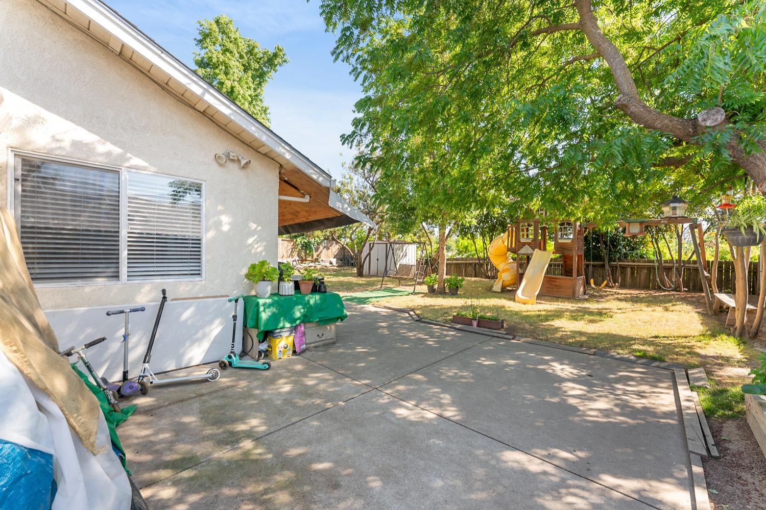 Detail Gallery Image 37 of 52 For 6353 La Cienega Dr, North Highlands,  CA 95660 - 3 Beds | 2 Baths
