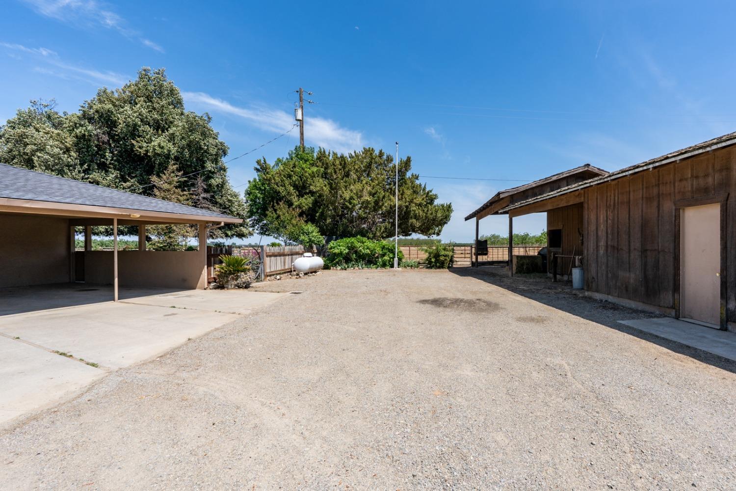 Detail Gallery Image 23 of 61 For 3789 State Highway 33, Gustine,  CA 95322 - 3 Beds | 2/1 Baths