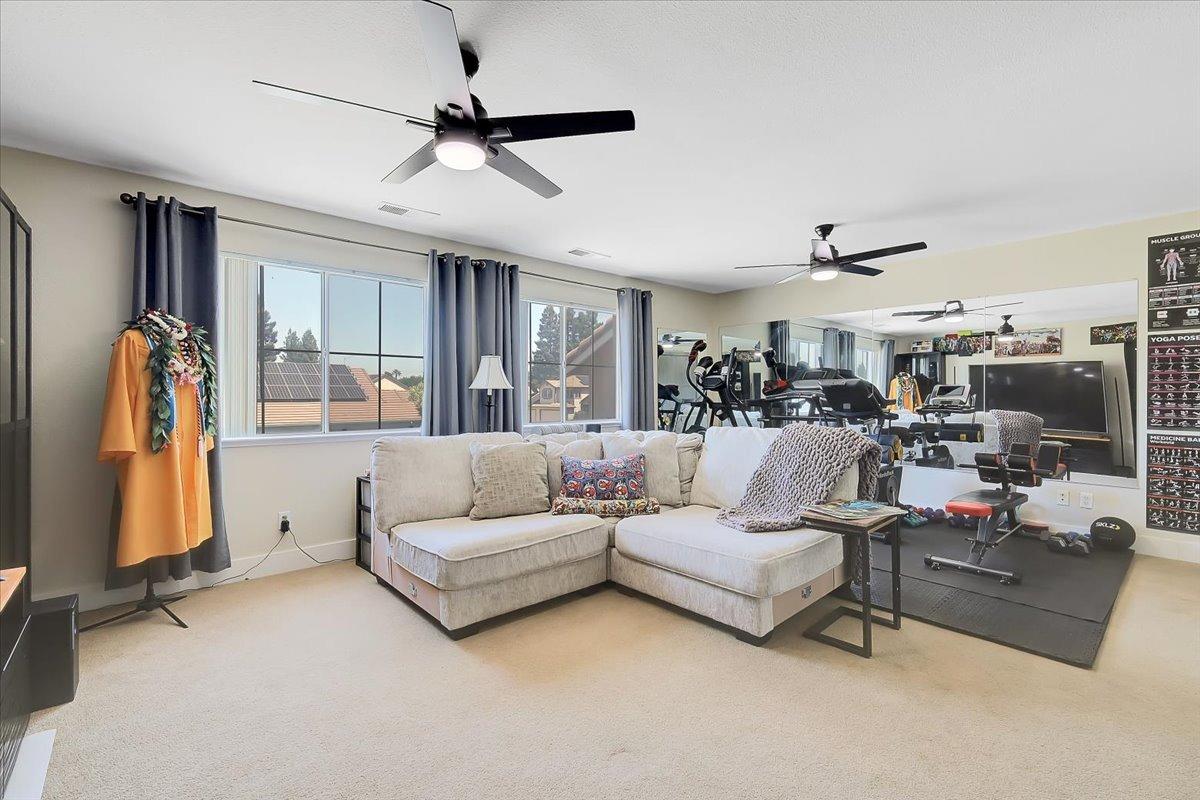 Detail Gallery Image 56 of 93 For 516 Radisson Dr, Yuba City,  CA 95991 - 5 Beds | 3 Baths