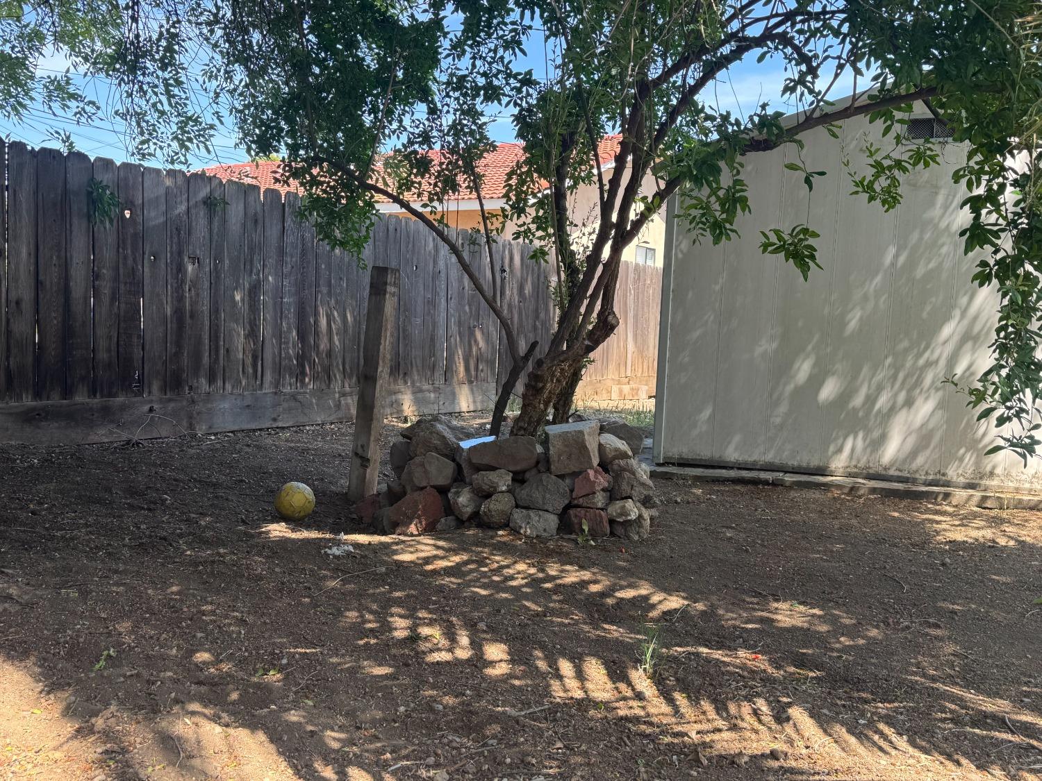 Detail Gallery Image 19 of 22 For 1243 4th St, Los Banos,  CA 93635 - 2 Beds | 1/1 Baths