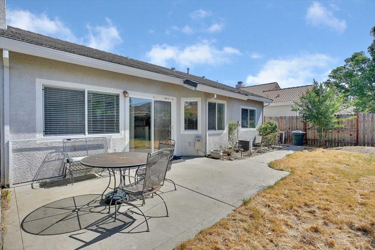 Detail Gallery Image 39 of 46 For 9668 Harvest View Way, Sacramento,  CA 95827 - 3 Beds | 2 Baths
