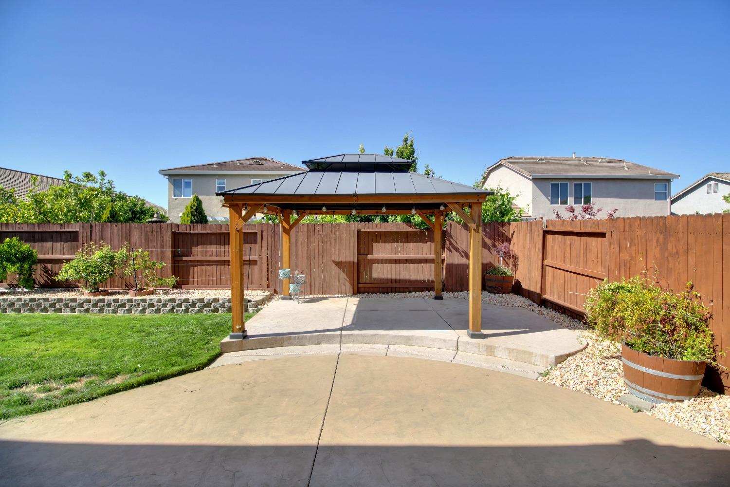 Detail Gallery Image 39 of 47 For 2337 Lockton Dr, Roseville,  CA 95747 - 3 Beds | 2 Baths