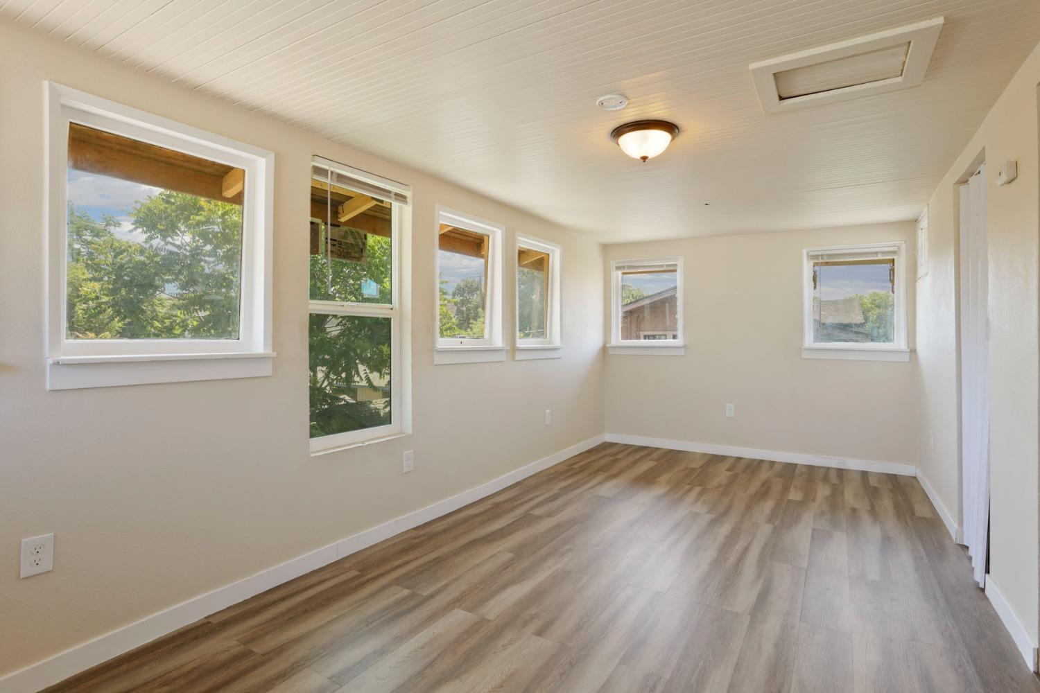 Detail Gallery Image 9 of 42 For 1428 N Madison St, Stockton,  CA 95202 - 3 Beds | 2 Baths