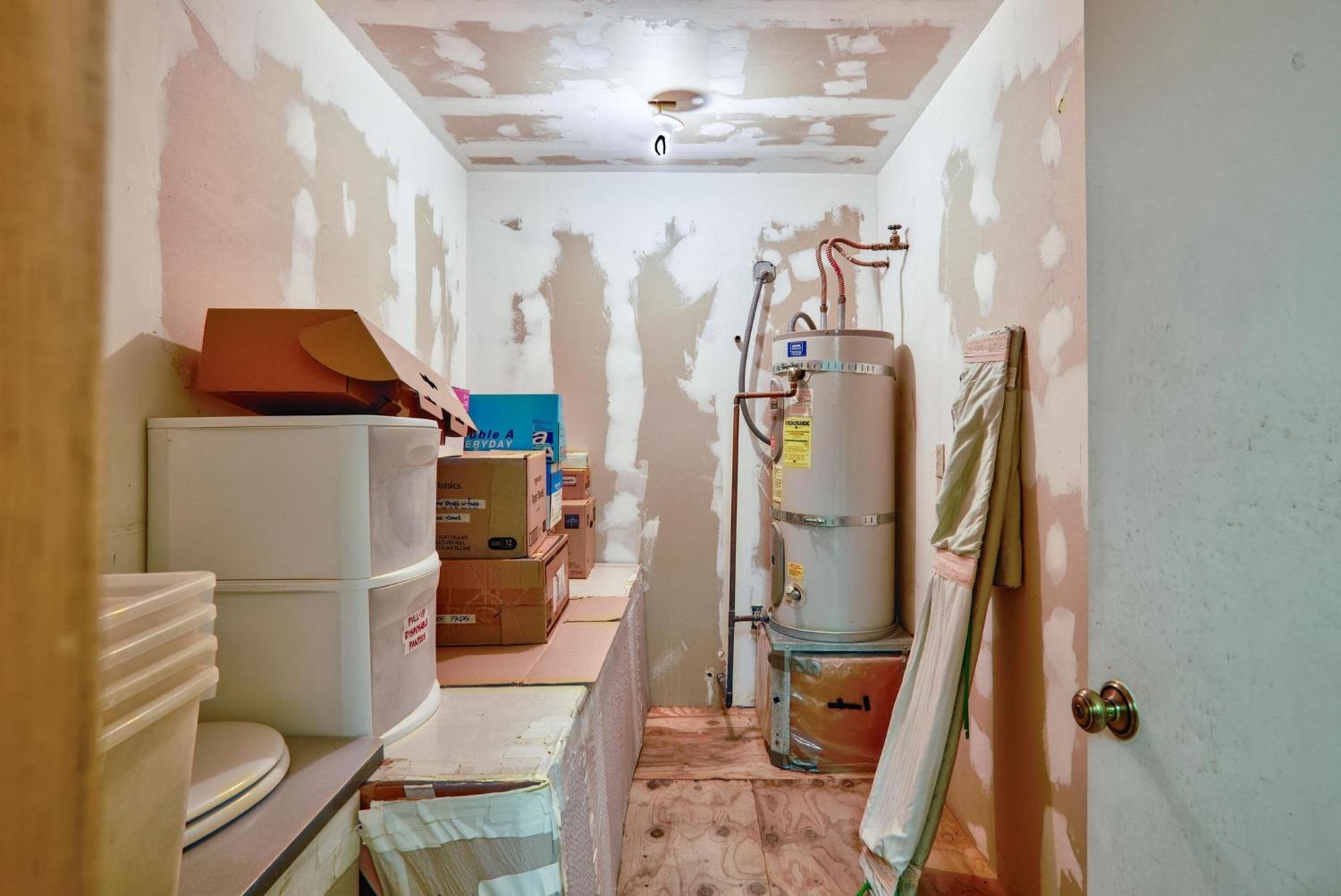 Detail Gallery Image 34 of 53 For 211 N Maple, Manteca,  CA 95336 - 3 Beds | 1 Baths
