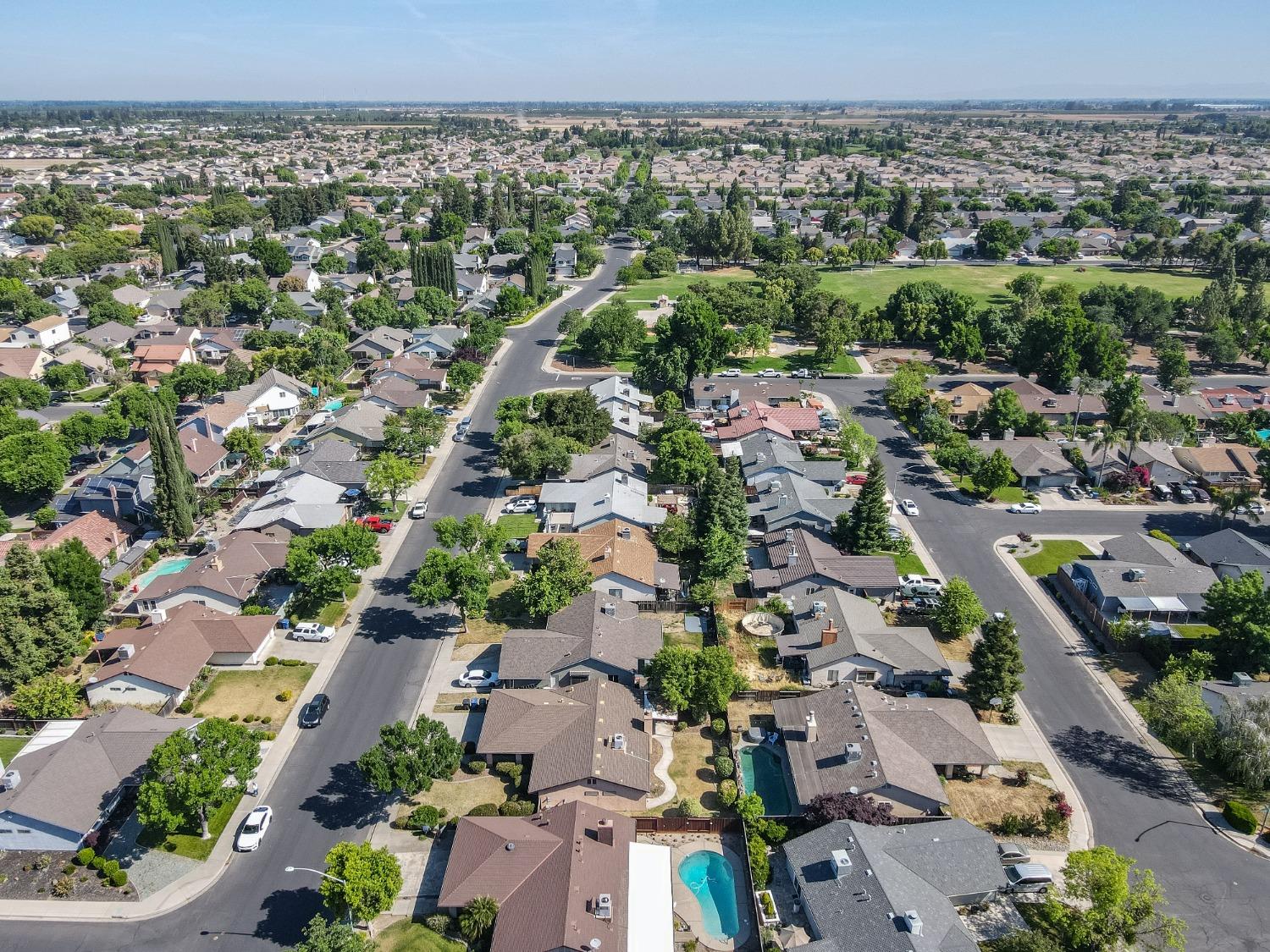 Detail Gallery Image 42 of 42 For 2000 Lincoln Oak Dr, Modesto,  CA 95355 - 3 Beds | 2 Baths