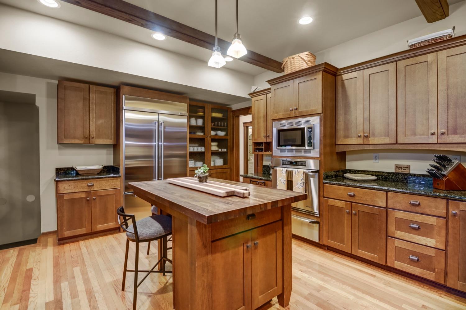 Detail Gallery Image 24 of 73 For 3232 Norris Ave, Sacramento,  CA 95821 - 4 Beds | 3 Baths