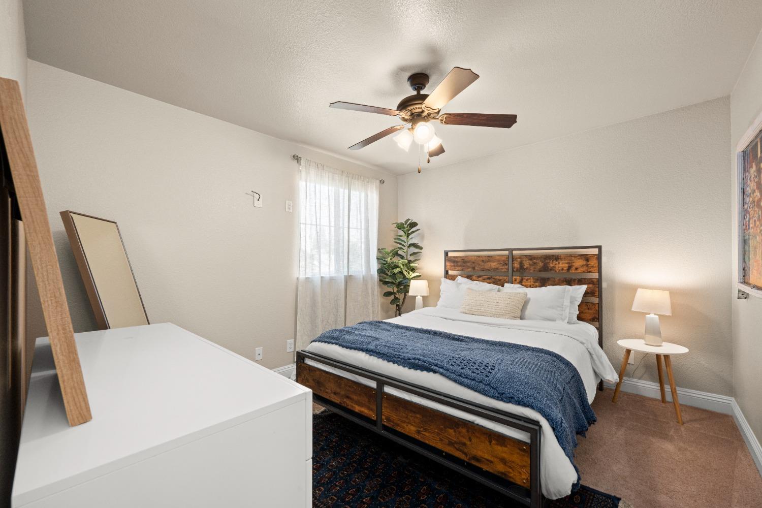 Detail Gallery Image 25 of 42 For 2106 Cargill Way, Roseville,  CA 95747 - 4 Beds | 2/1 Baths
