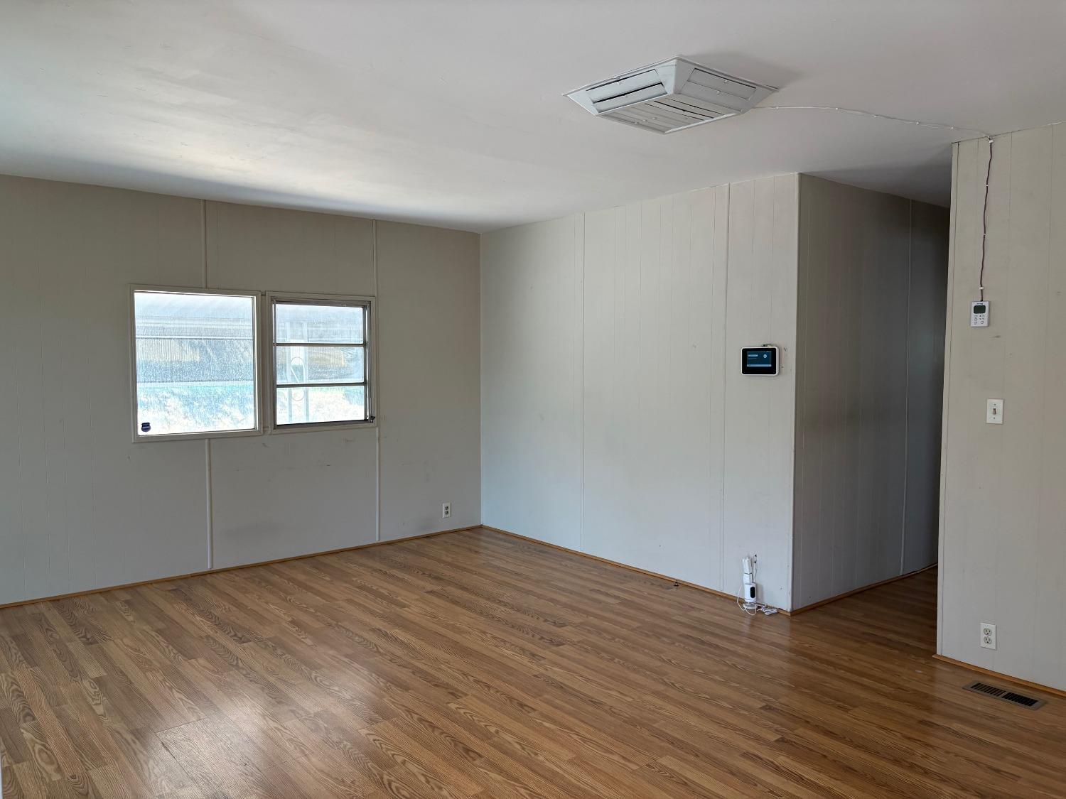 Detail Gallery Image 9 of 23 For 6230 Manitoba Ave, Sacramento,  CA 95841 - 2 Beds | 2 Baths