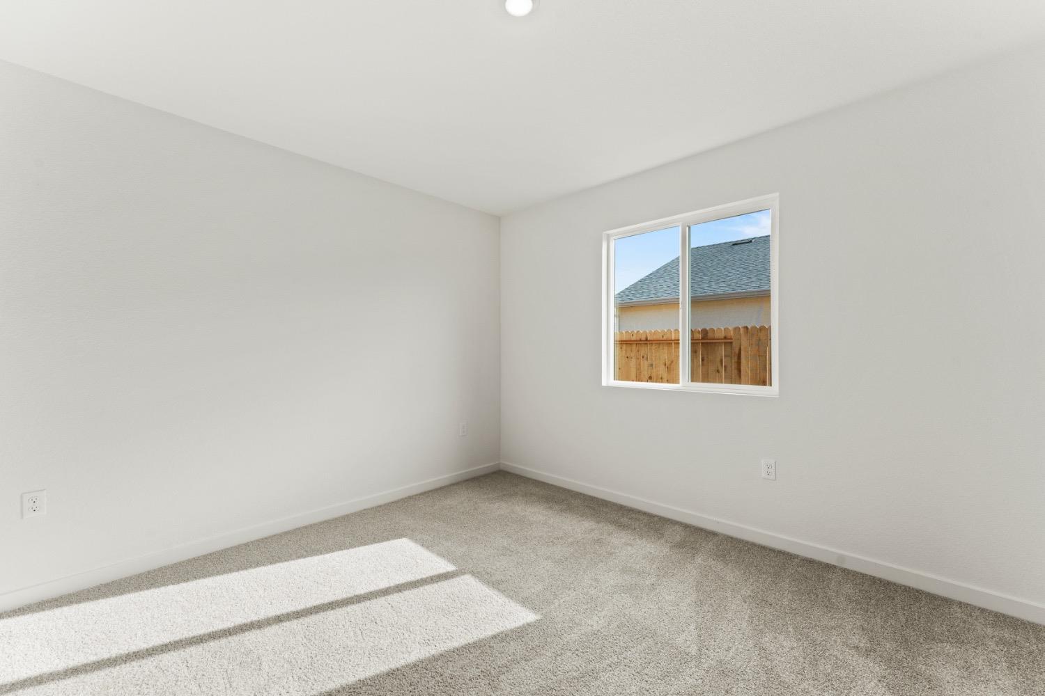 Detail Gallery Image 22 of 33 For 4189 Pittenger Dr, Olivehurst,  CA 95961 - 4 Beds | 2 Baths