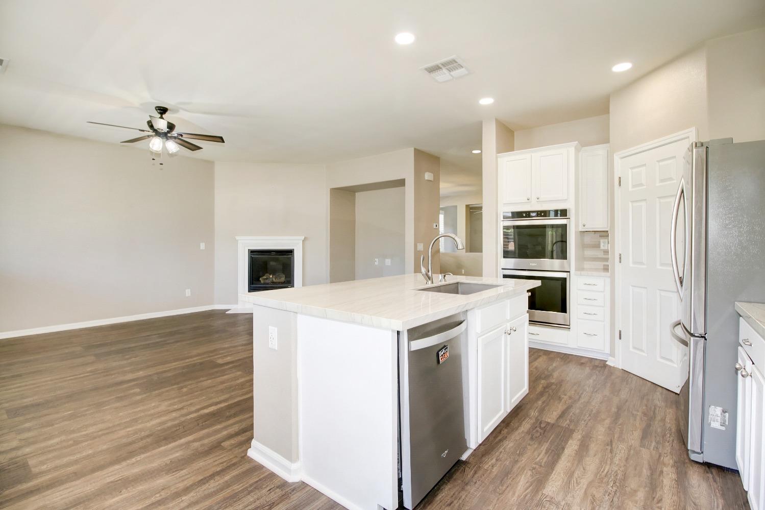 Detail Gallery Image 19 of 47 For 2337 Lockton Dr, Roseville,  CA 95747 - 3 Beds | 2 Baths