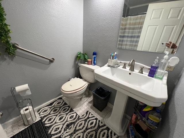 Detail Gallery Image 12 of 17 For 6916 Farmington Way, Sacramento,  CA 95828 - 3 Beds | 2 Baths