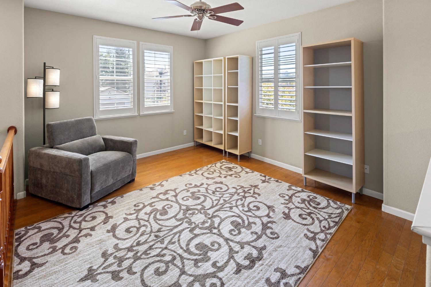 Detail Gallery Image 26 of 47 For 2566 Parkcrest Way, Roseville,  CA 95747 - 3 Beds | 2/1 Baths