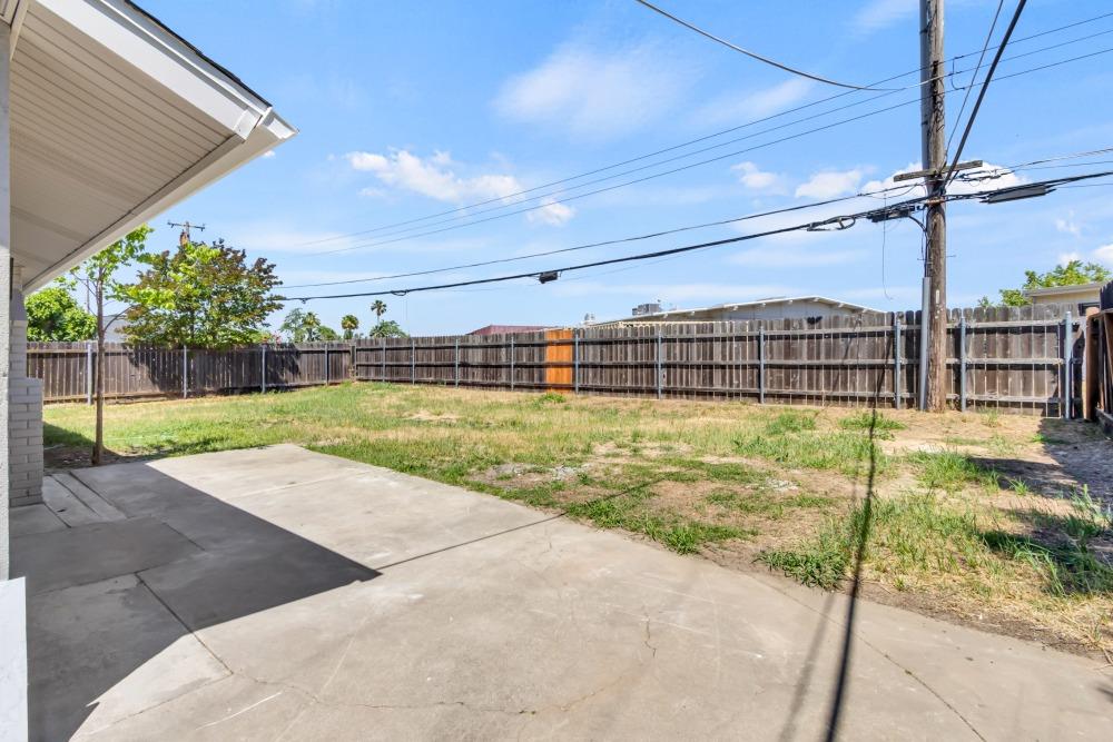 Detail Gallery Image 40 of 52 For 3627 Mc Cain Way, North Highlands,  CA 95660 - 3 Beds | 2 Baths