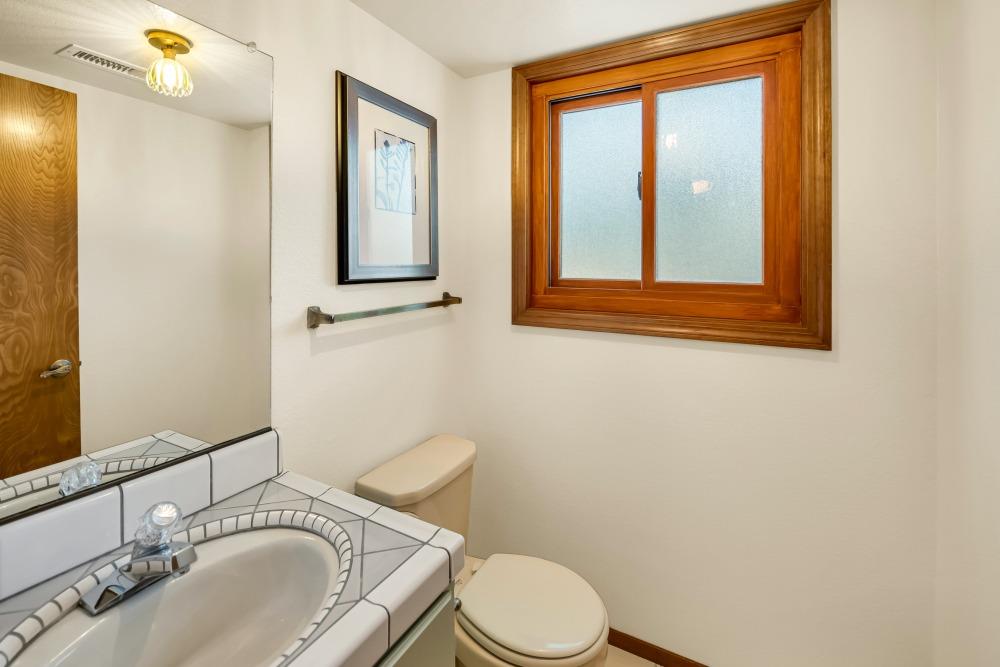 Detail Gallery Image 22 of 53 For 1231 Antelope Ave, Davis,  CA 95616 - 4 Beds | 2/1 Baths