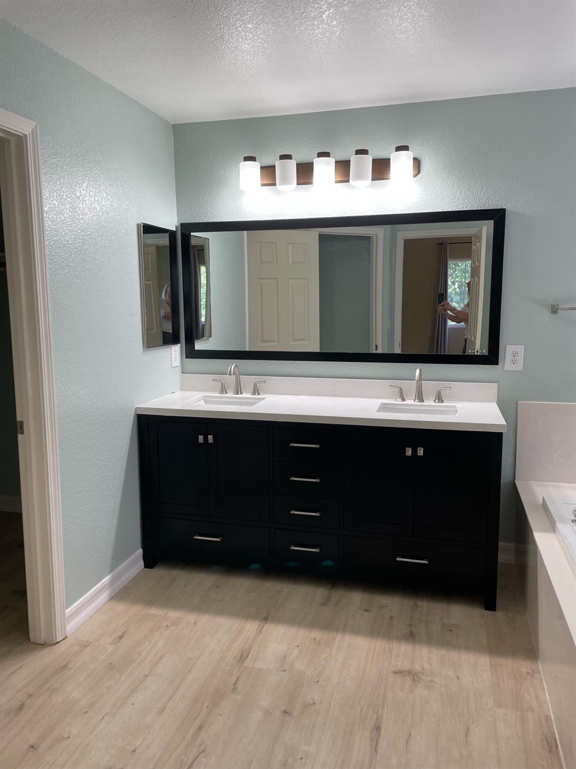 Detail Gallery Image 29 of 37 For 29 Acero Ct, Sacramento,  CA 95835 - 4 Beds | 3 Baths