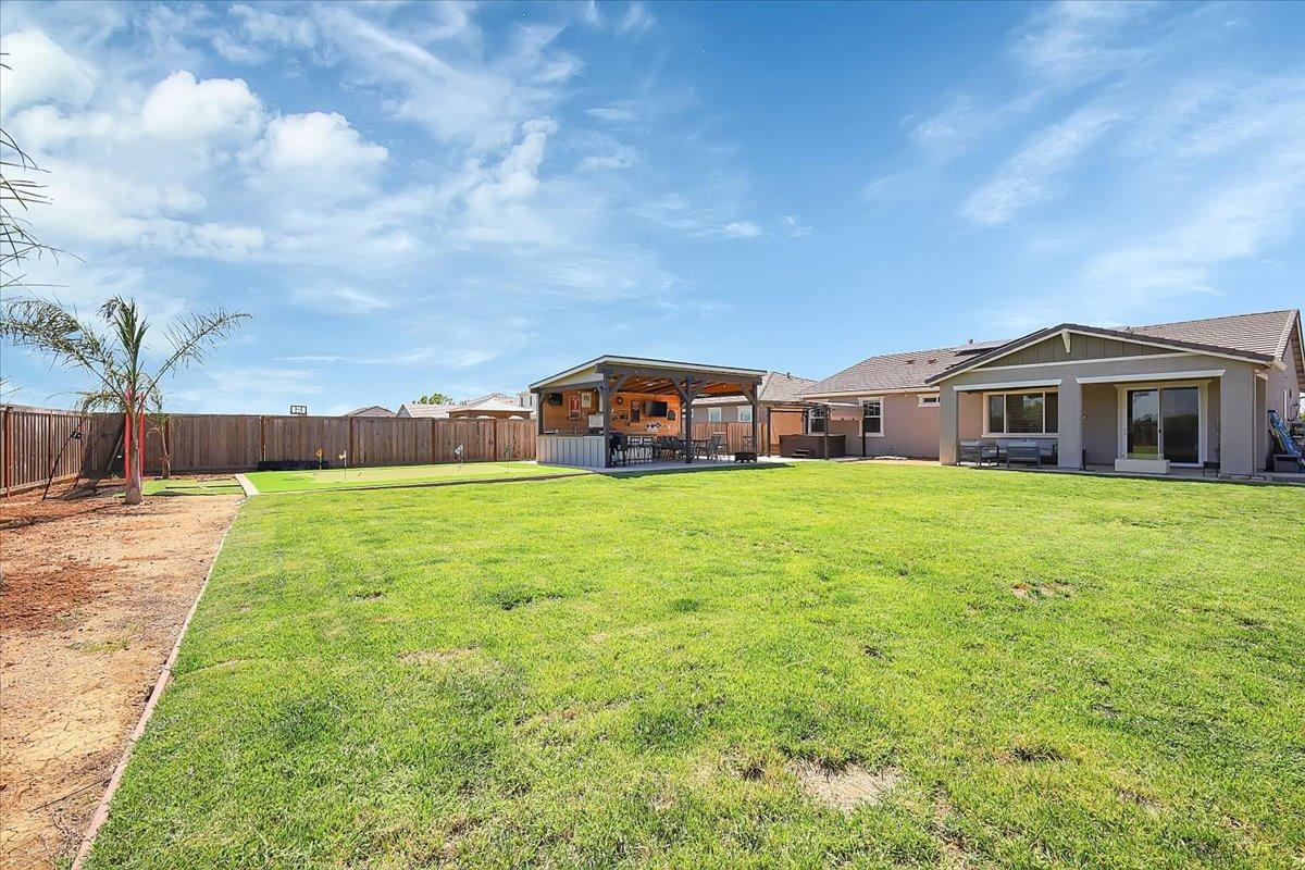 Detail Gallery Image 53 of 63 For 1465 Minories Dr, Plumas Lake,  CA 95961 - 3 Beds | 2 Baths