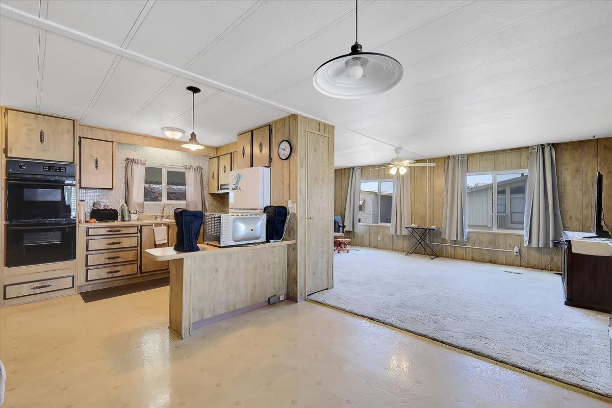 Detail Gallery Image 10 of 28 For 1155 Pease Rd. 228, Yuba City,  CA 95993 - 2 Beds | 2 Baths