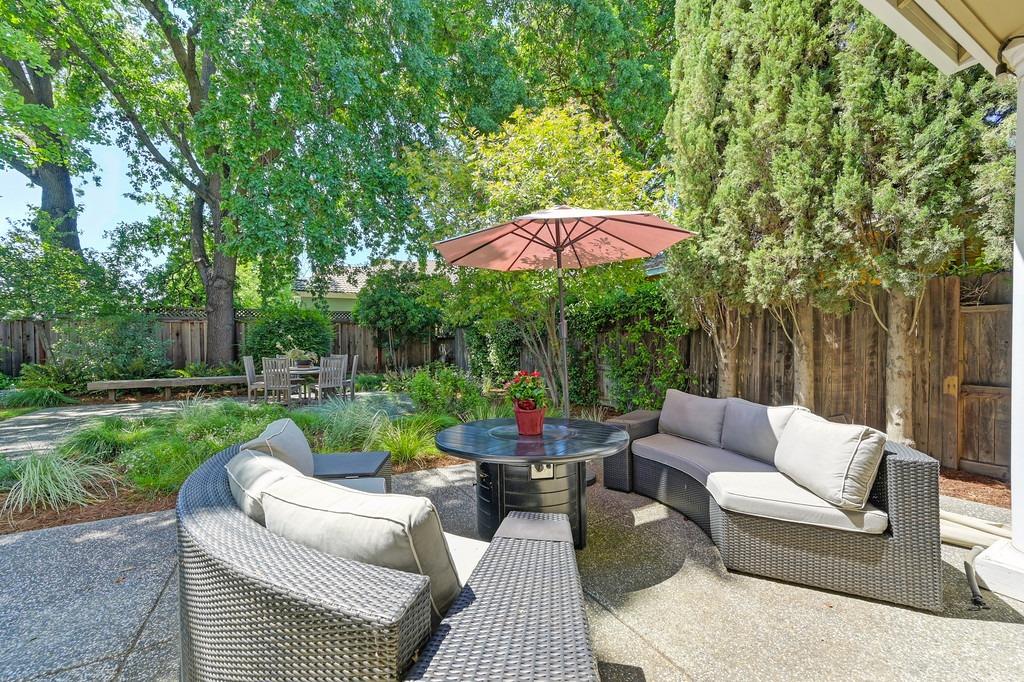 Detail Gallery Image 69 of 80 For 815 La Paz Dr, Davis,  CA 95618 - 4 Beds | 3 Baths