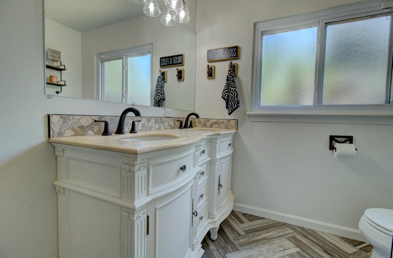 Detail Gallery Image 18 of 40 For 2252 W Benjamin Holt Dr, Stockton,  CA 95207 - 3 Beds | 2 Baths