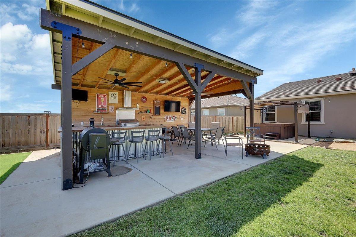 Detail Gallery Image 48 of 63 For 1465 Minories Dr, Plumas Lake,  CA 95961 - 3 Beds | 2 Baths
