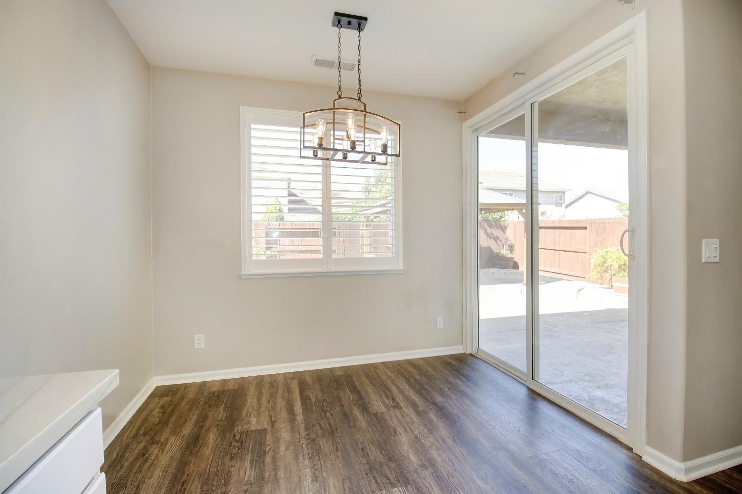 Detail Gallery Image 22 of 47 For 2337 Lockton Dr, Roseville,  CA 95747 - 3 Beds | 2 Baths