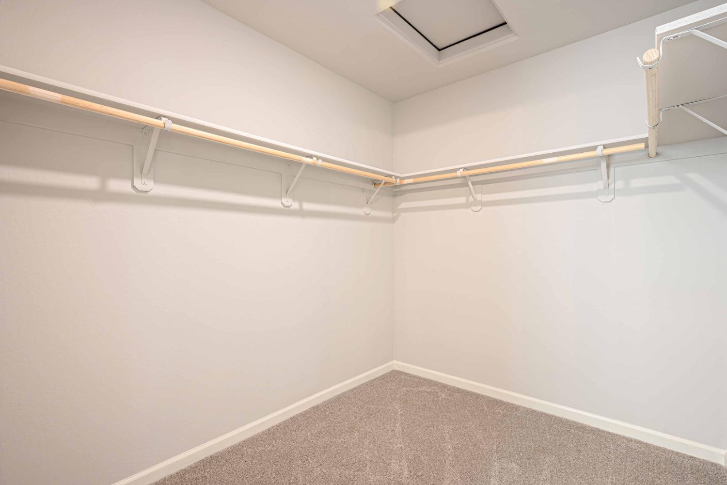 Detail Gallery Image 12 of 18 For 4075 Cinnabar Ct #115 L,  Merced,  CA 95348 - 4 Beds | 3 Baths
