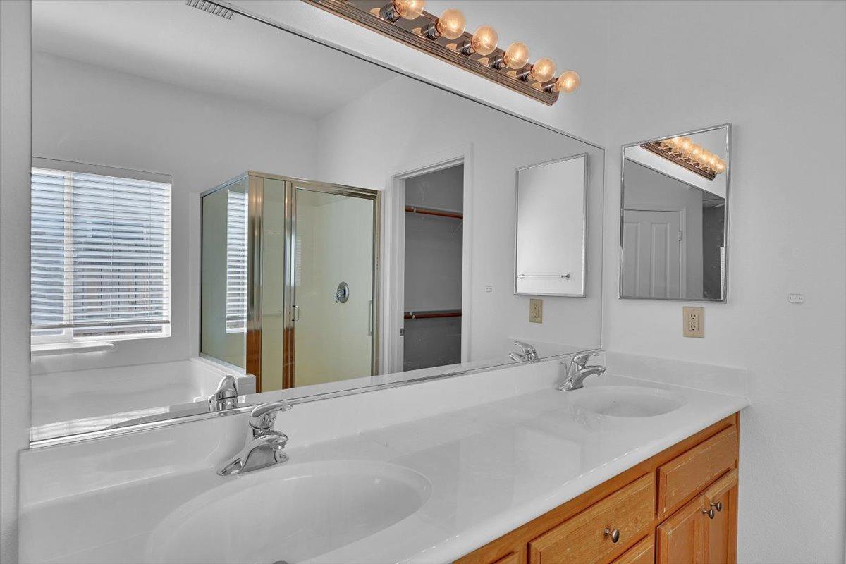 Detail Gallery Image 23 of 46 For 9668 Harvest View Way, Sacramento,  CA 95827 - 3 Beds | 2 Baths