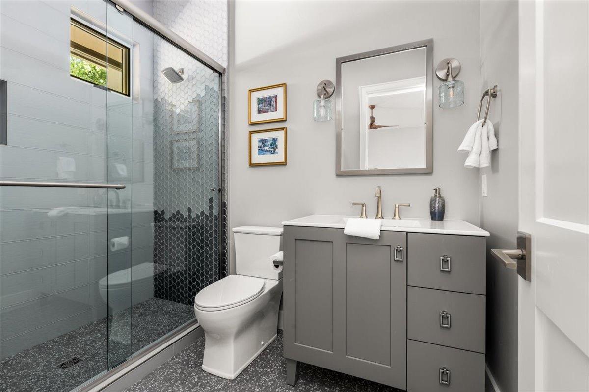 Detail Gallery Image 22 of 55 For 2073 Long View Dr, Meadow Vista,  CA 95722 - 3 Beds | 3/1 Baths