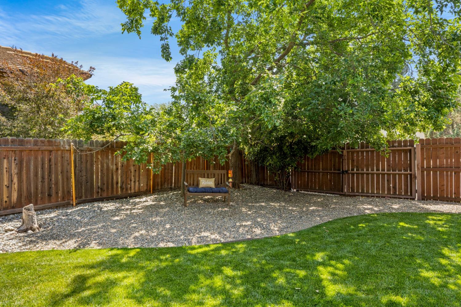 Detail Gallery Image 37 of 42 For 2106 Cargill Way, Roseville,  CA 95747 - 4 Beds | 2/1 Baths