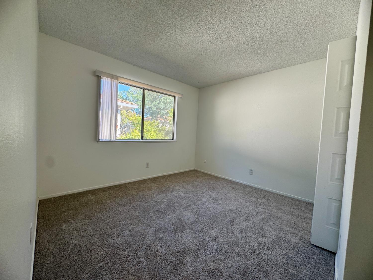 Detail Gallery Image 18 of 53 For 4742 Greenholme Dr #3,  Sacramento,  CA 95842 - 2 Beds | 1 Baths