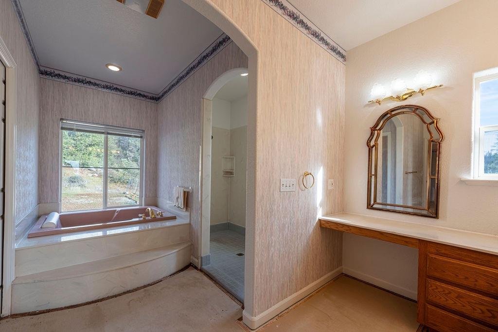 Detail Gallery Image 12 of 71 For 10246 Ranch Rd, Rough And Ready,  CA 95975 - 4 Beds | 3 Baths