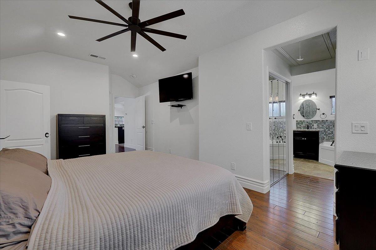 Detail Gallery Image 24 of 69 For 5078 Western Ave, Olivehurst,  CA 95961 - 3 Beds | 2 Baths