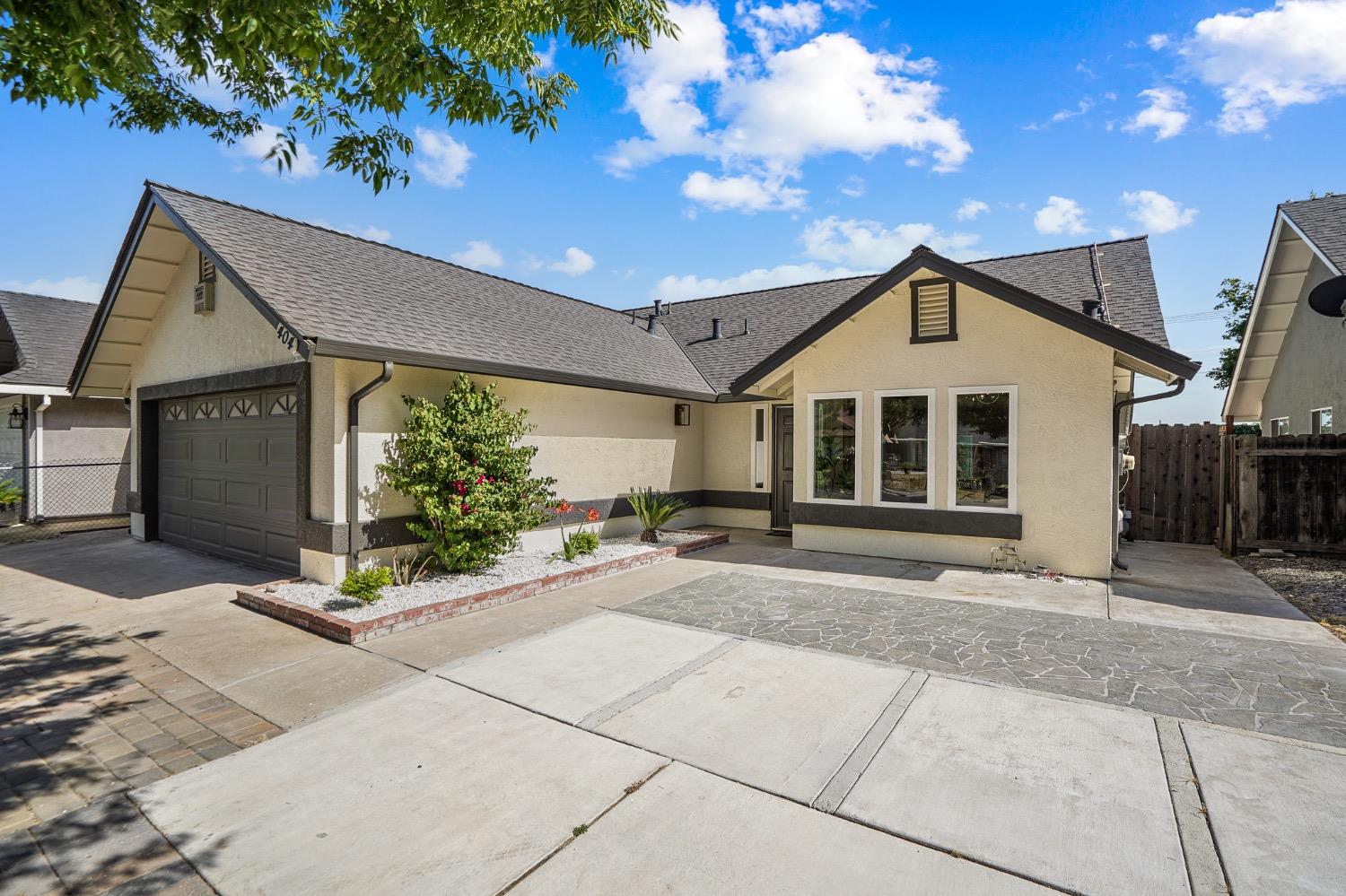 Detail Gallery Image 5 of 39 For 404 Kirbys Mill Dr, Modesto,  CA 95358 - 3 Beds | 2 Baths