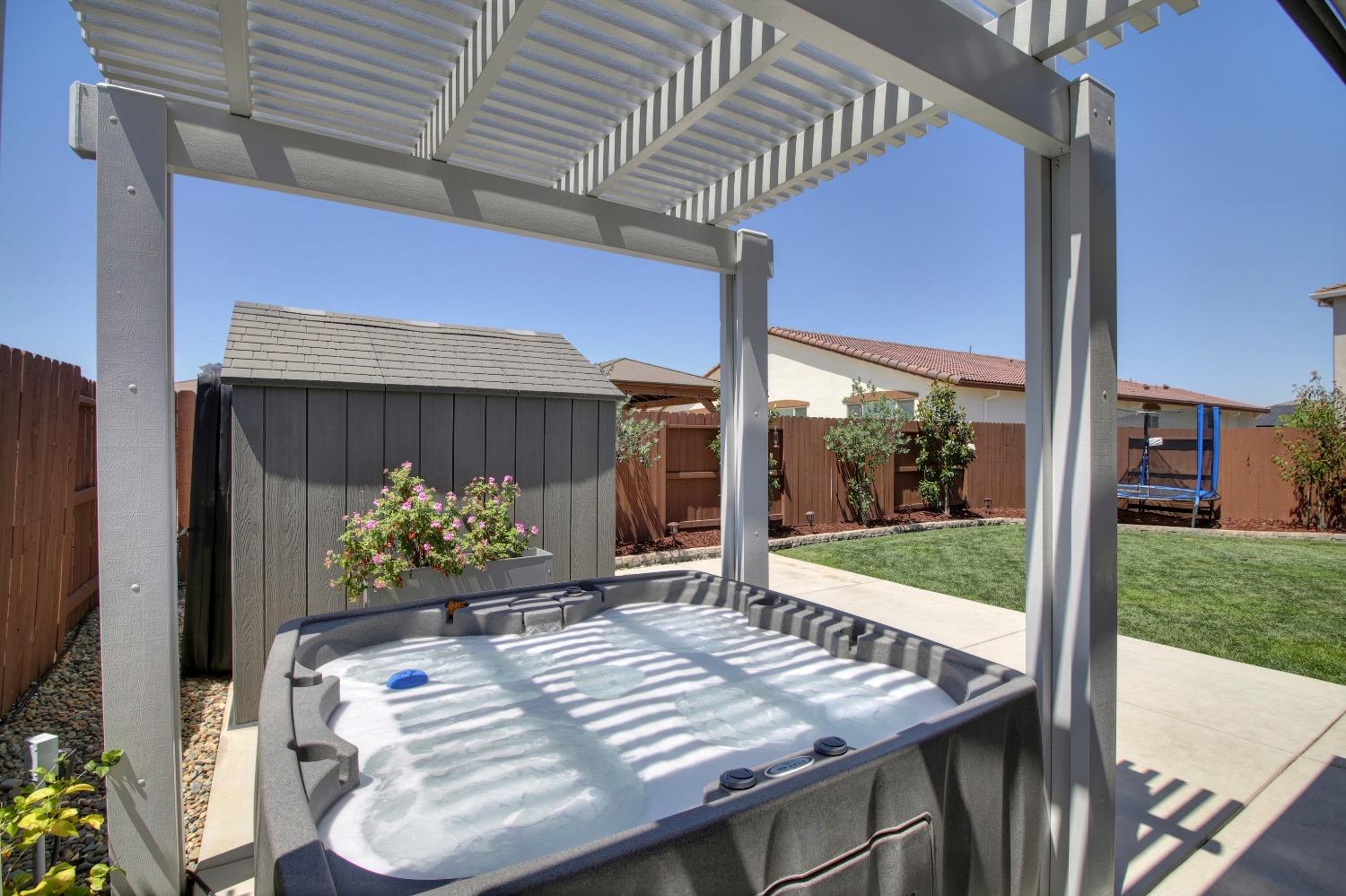 Detail Gallery Image 49 of 54 For 5480 Fandango Loop, Roseville,  CA 95747 - 4 Beds | 2/1 Baths